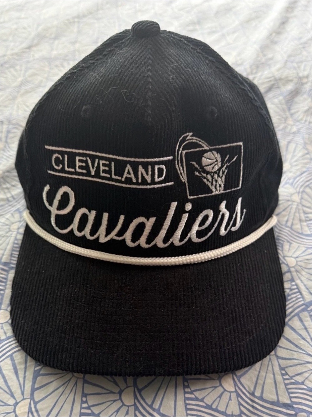 Mitchell & Ness Cleveland Cavaliers Black and White Rope-Trim Snapback